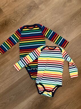 Primary Rainbow Stripe Bodysuits | Size 18-24 months